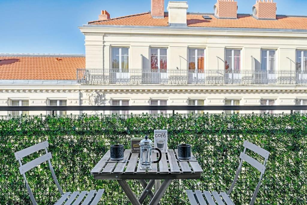 Le Loft Des Papes - 2 Terrasses - Vue Panoramique Sur La Ville - Ac Clim Avignon Extérieur photo